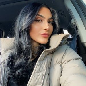 Meet your Posher, Celina